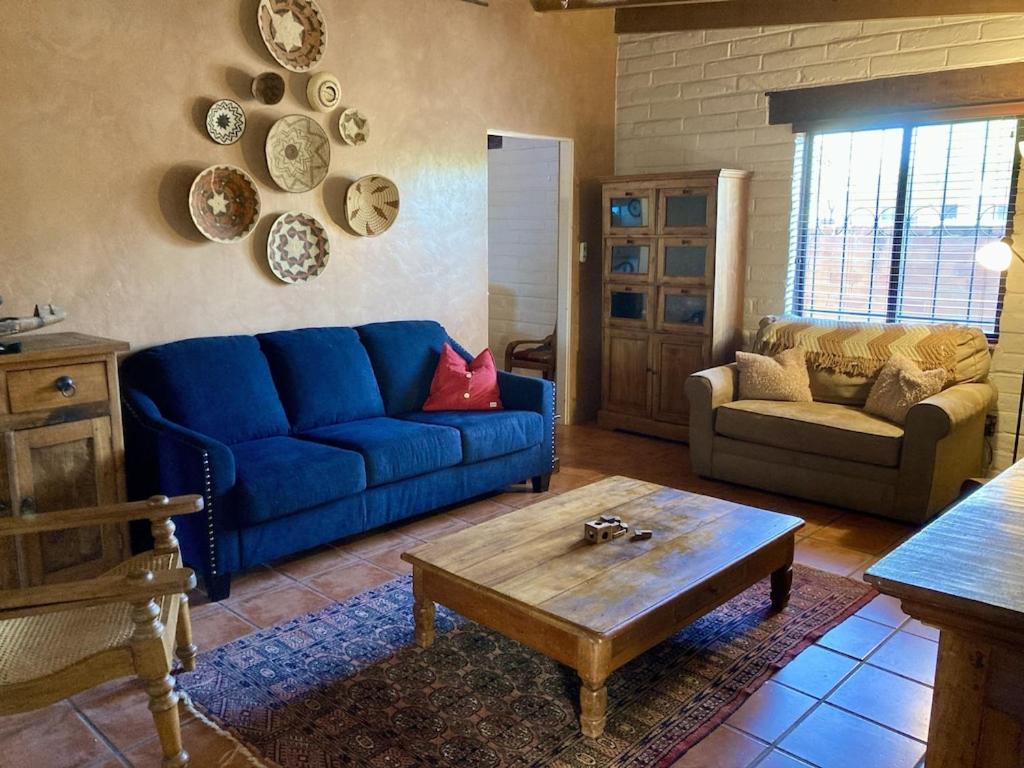 Casa Azul - Cute Centrally Located Adobe With Large Fenced Outdoor Living For Pets And Adults, Non-Smoking Tucson Zewnętrze zdjęcie