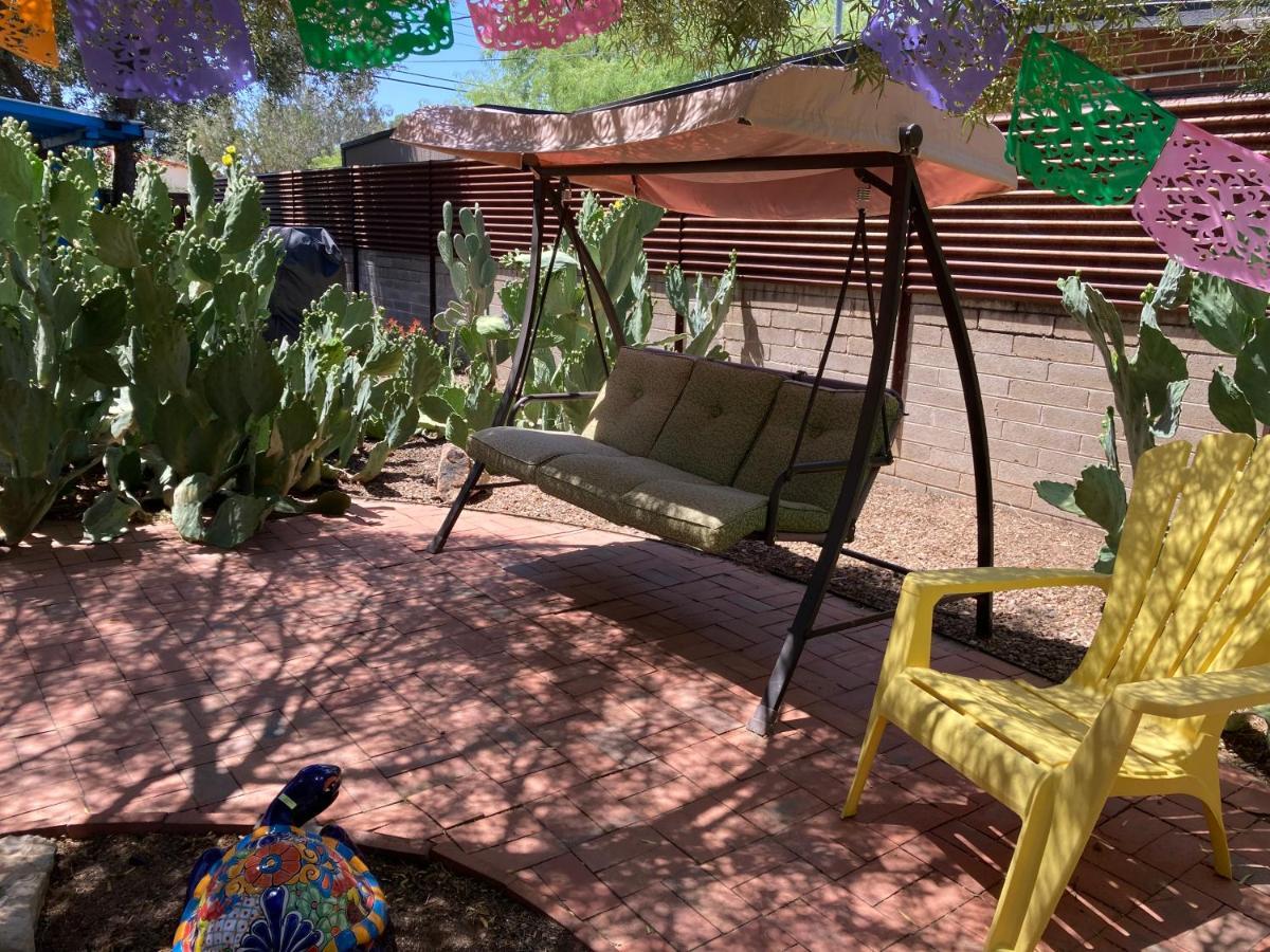 Casa Azul - Cute Centrally Located Adobe With Large Fenced Outdoor Living For Pets And Adults, Non-Smoking Tucson Zewnętrze zdjęcie