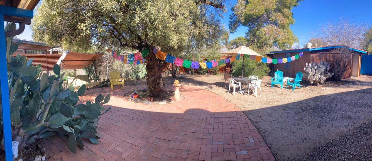 Casa Azul - Cute Centrally Located Adobe With Large Fenced Outdoor Living For Pets And Adults, Non-Smoking Tucson Zewnętrze zdjęcie